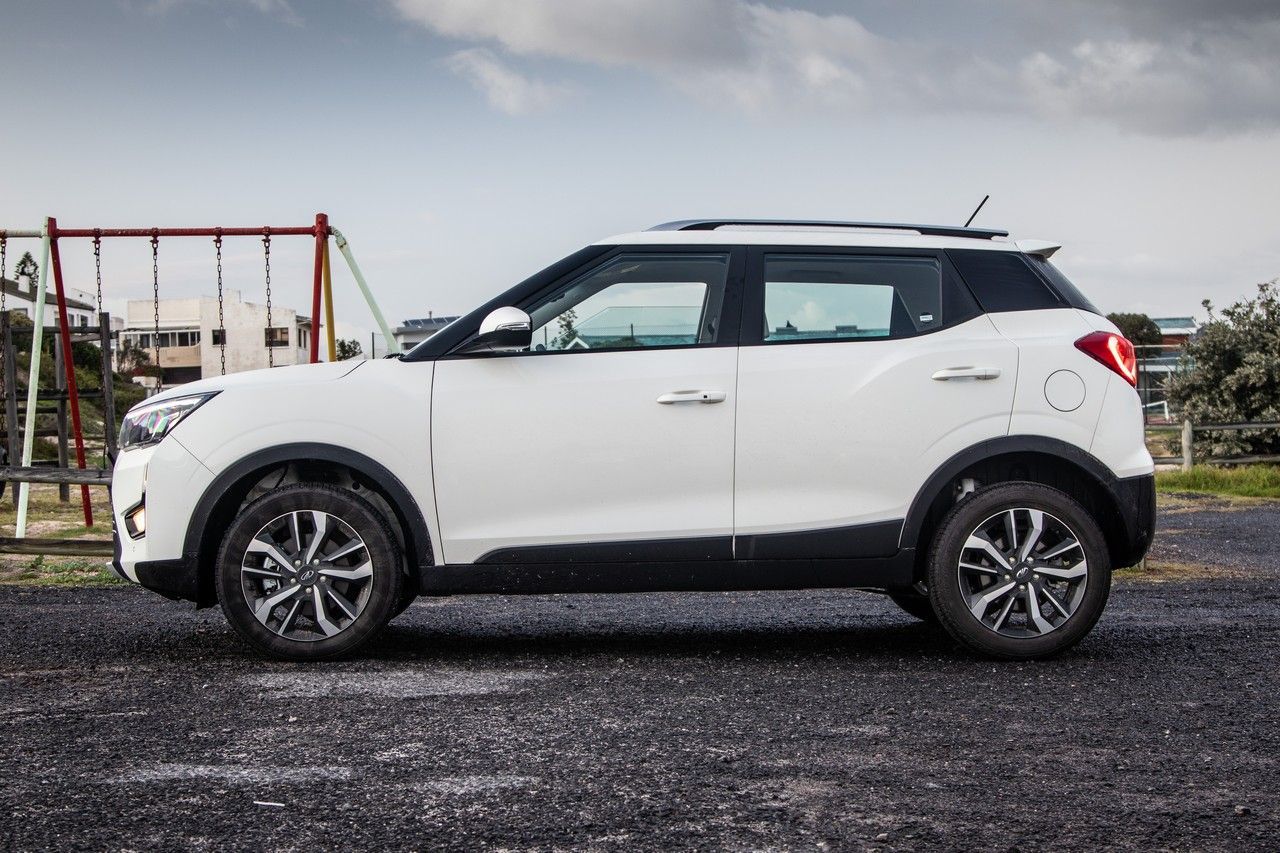 Mahindra XUV300 1.5TD W8 (2019) Review