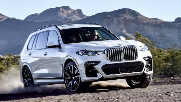 BMW Boosts X7 Tow Rating