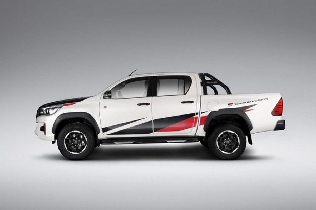 Toyota Hilux GR Sport Shown
