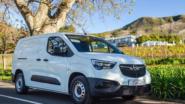 Opel Combo 1.6TD Panel Van (2019) Review