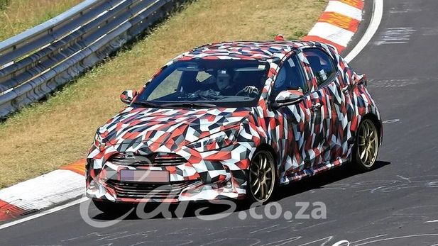 Spy Shots: Toyota Yaris GR