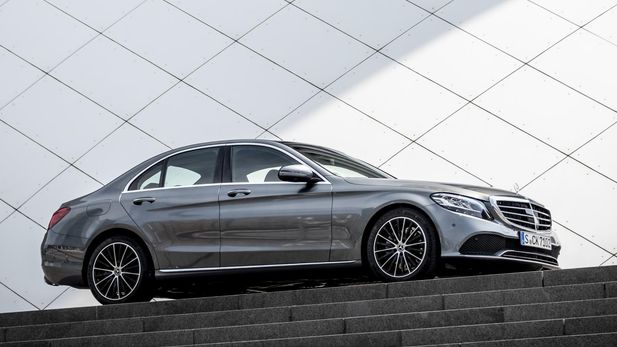 Mercedes-Benz C-Class (2018) Launch Review