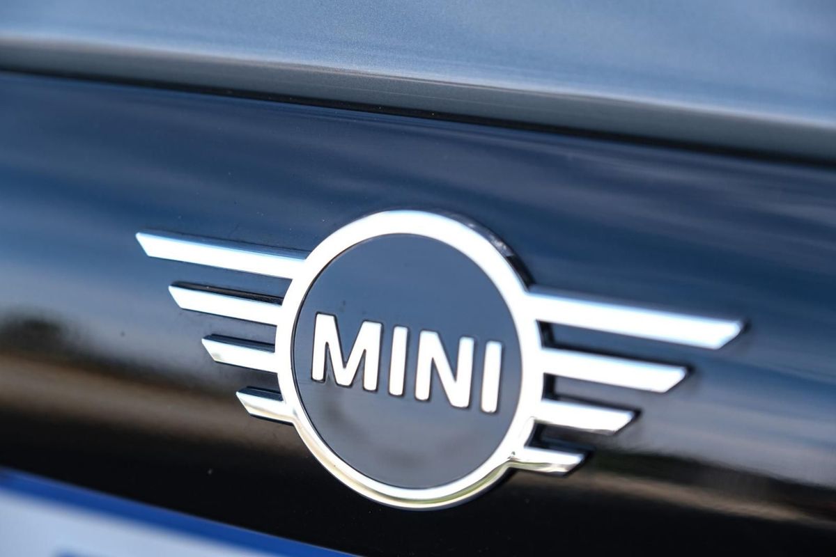 Mini Cooper S Automatic (2019) Review