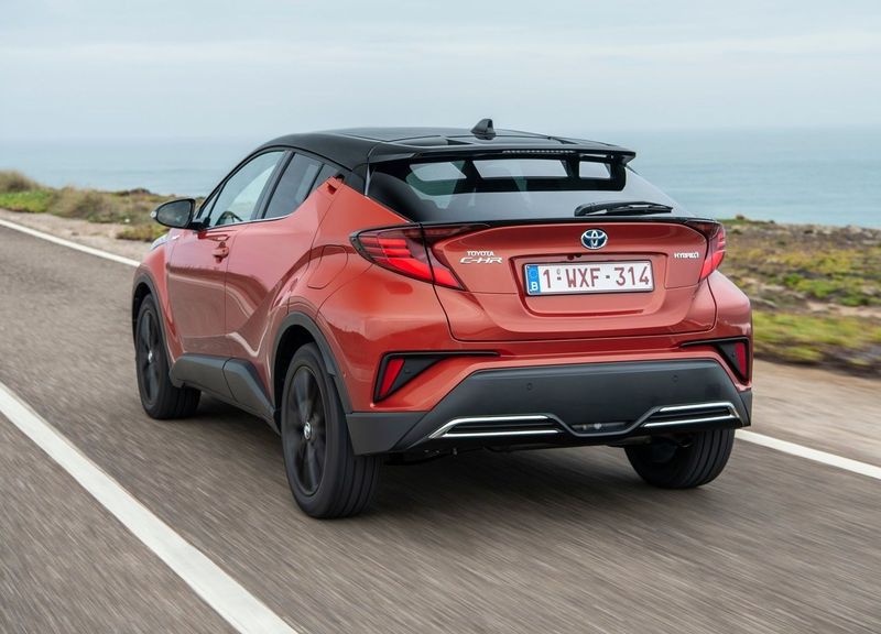 Toyota chr hybrid on sale 2020 price