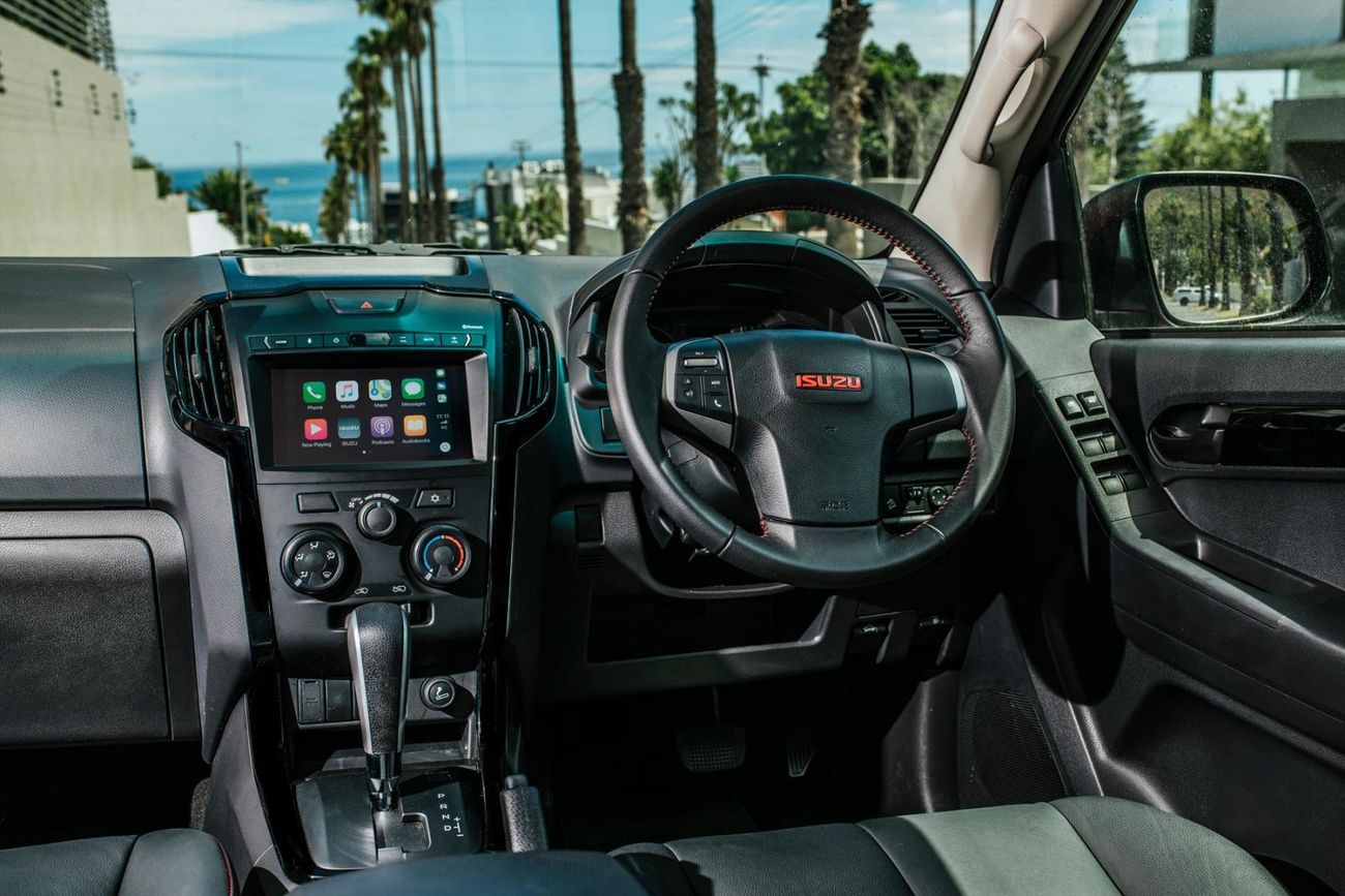 Phiên bản chuyên chở hàng của Isuzu D-max 2021 mở cọc tại Việt Nam, giá  khởi điểm từ 399 triệu đồng