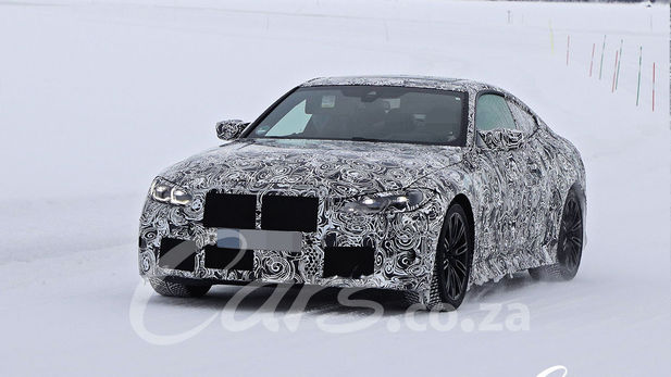 Spy Shots: BMW M4 Coupe