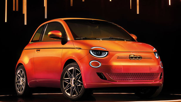 10 Cool Things: Fiat 500 EV