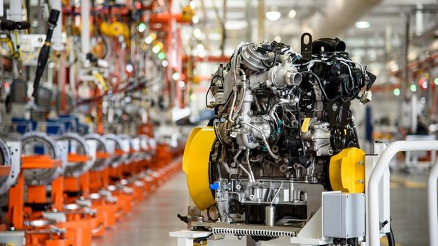 Building the Ford Ranger Raptor’s Engine