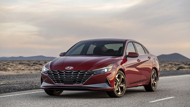 New Hyundai Elantra officially revealed