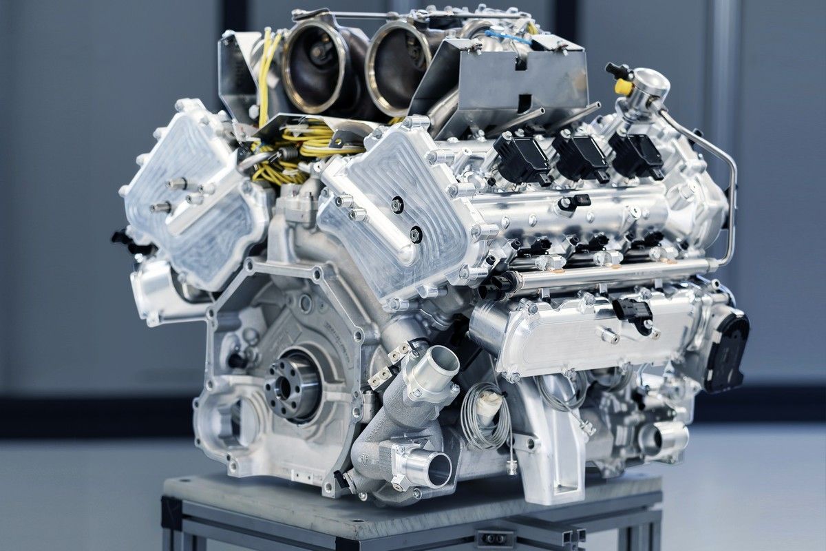 Aston Martin builds own 500 kW-plus V6 - Cars.co.za News