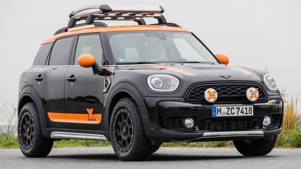 Mini Countryman by X-Raid Gives You The Dakar Look
