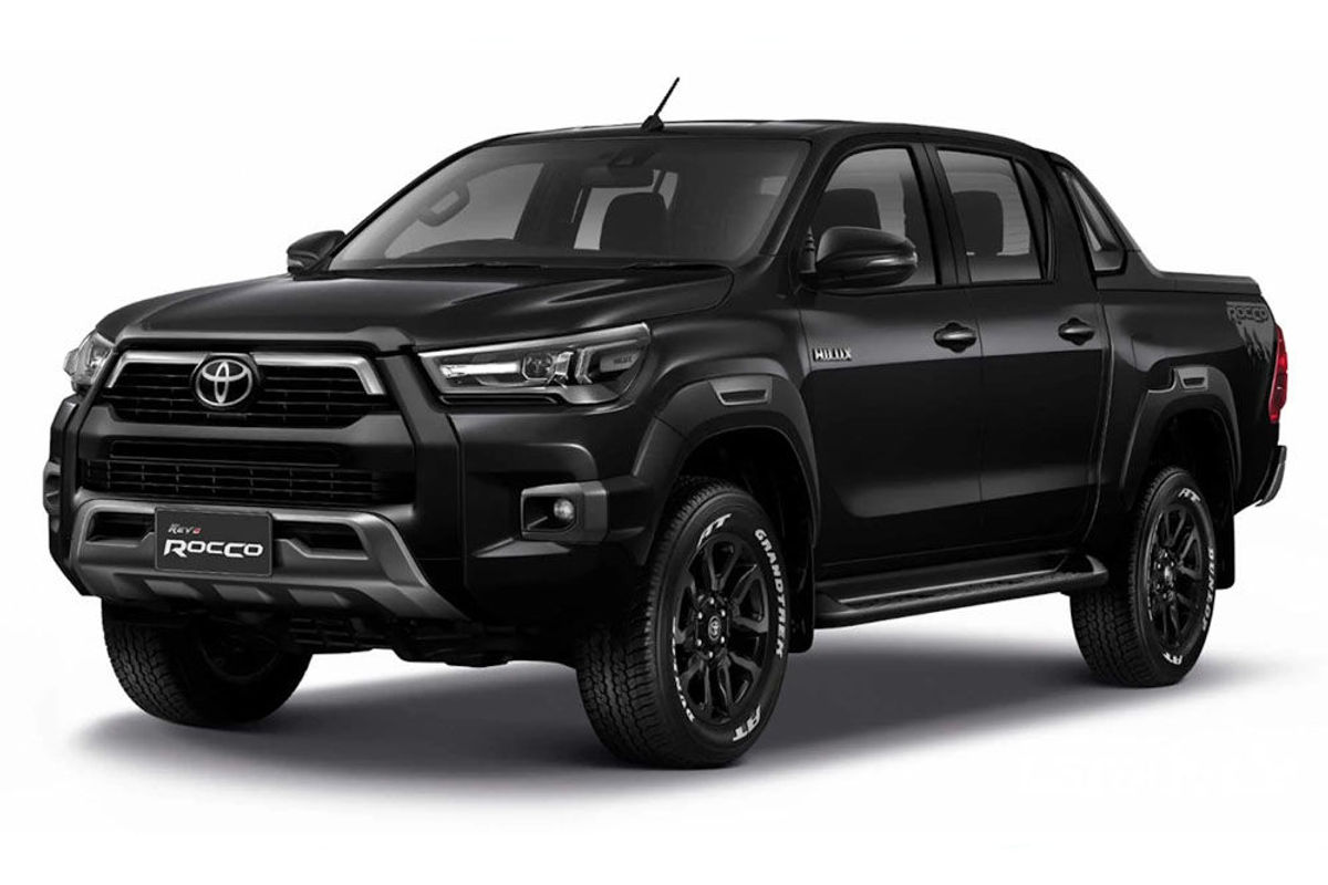 More details: Facelifted 2020 Toyota Hilux