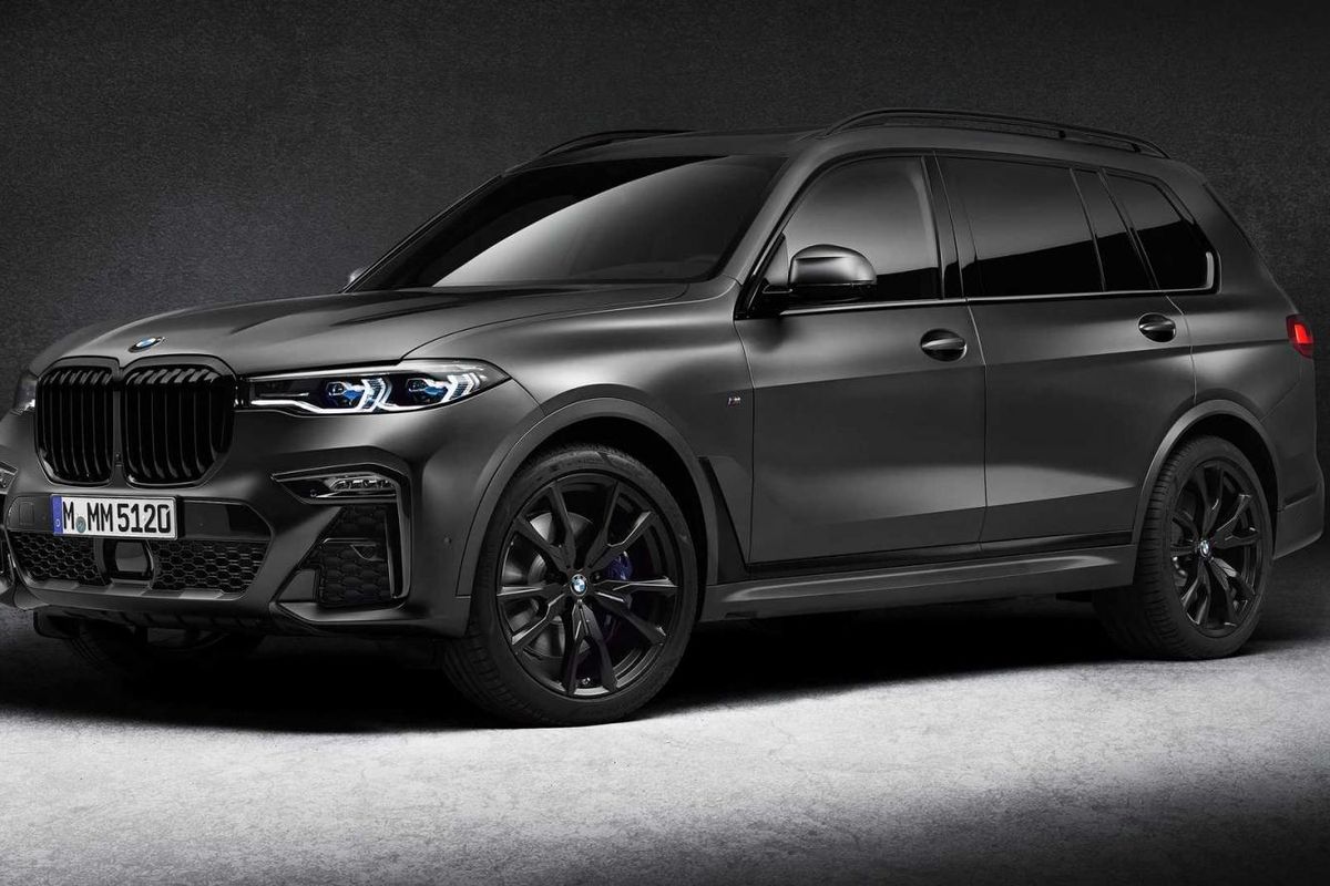 BMW Reveals Shadow Edition X7