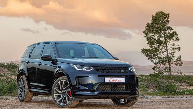 Land Rover Discovery Sport D180 HSE (2020) Review