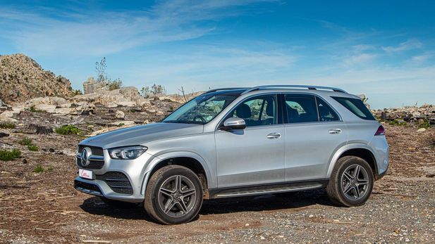 Mercedes-Benz GLE 300d 4Matic AMG Line (2020) Review