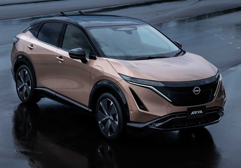 New Nissan Ariya EV Crossover Revealed