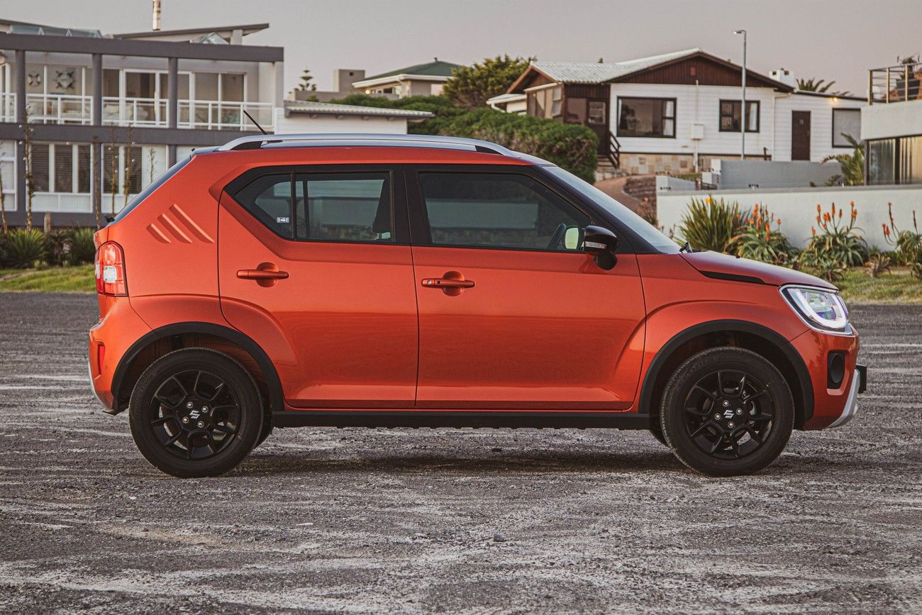 Suzuki ignis 1