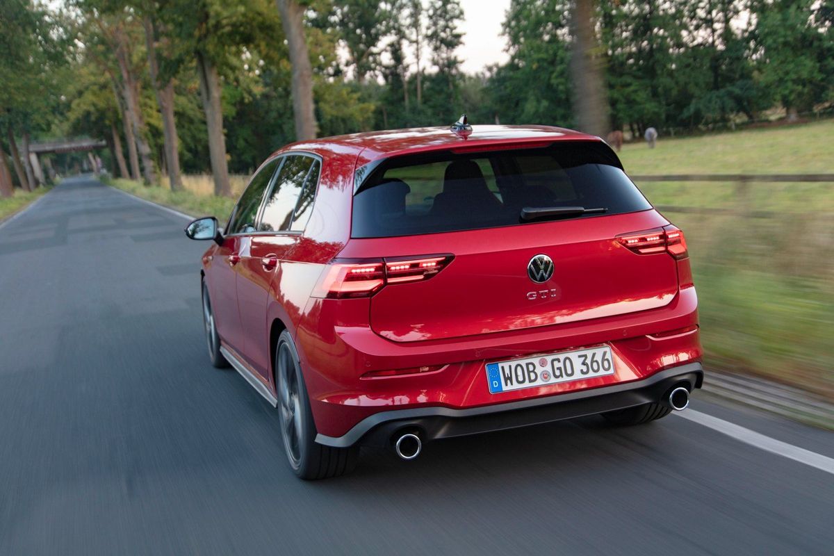 Volkswagen Golf 8 GTI (2020) International Launch Review