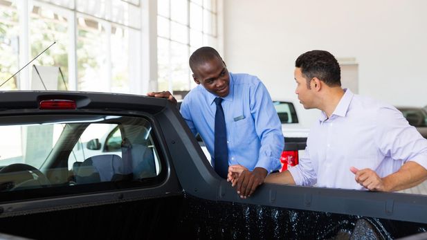 9 Tips: Buying a Car on a Budget