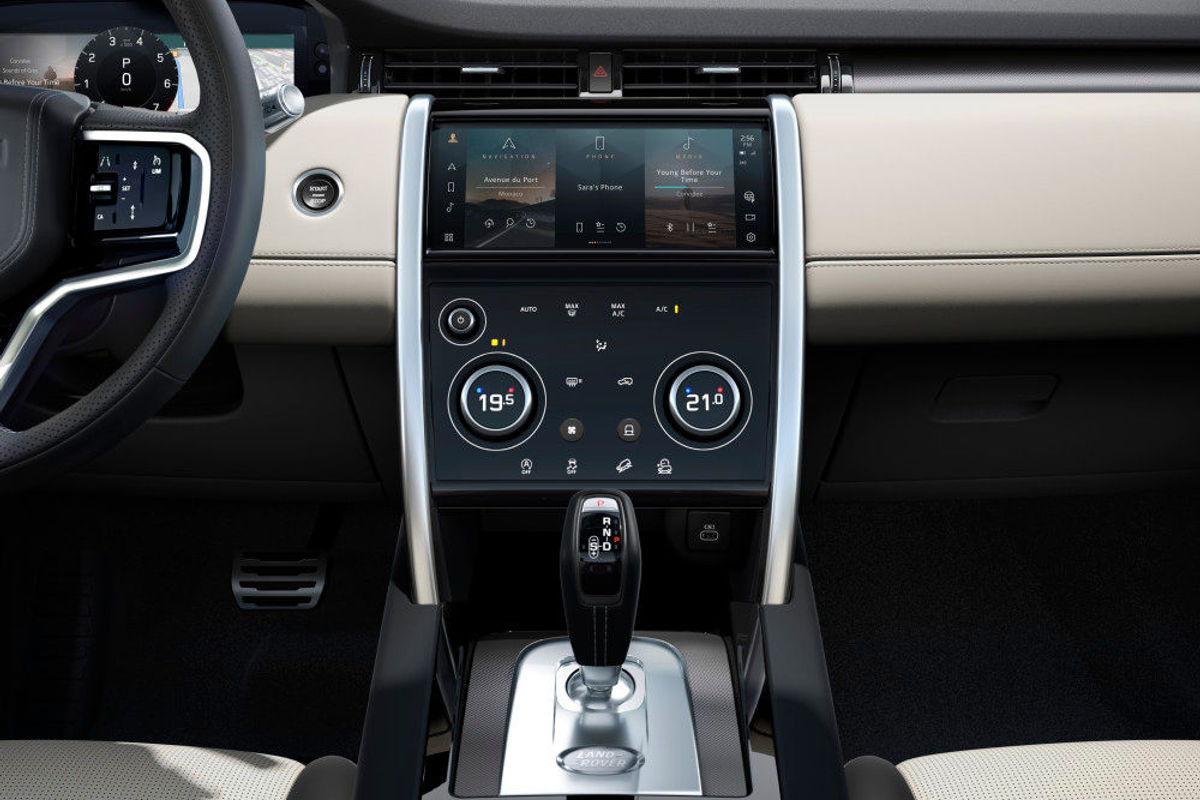 Updated Range Rover Evoque And Discovery Sport 2021 Specs Price