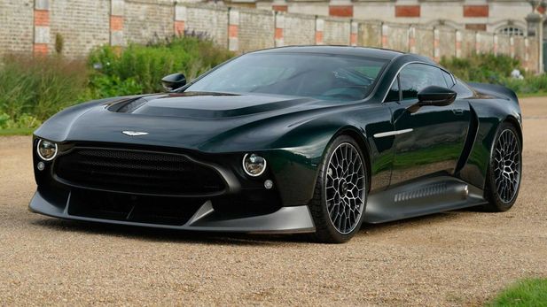 Aston saves the manual with V12 Victor