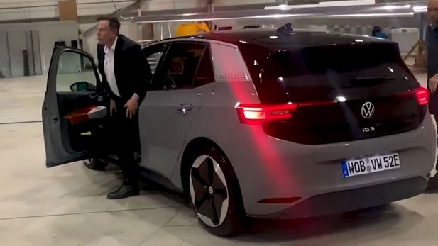 Tesla boss test drives VW’s ID.3