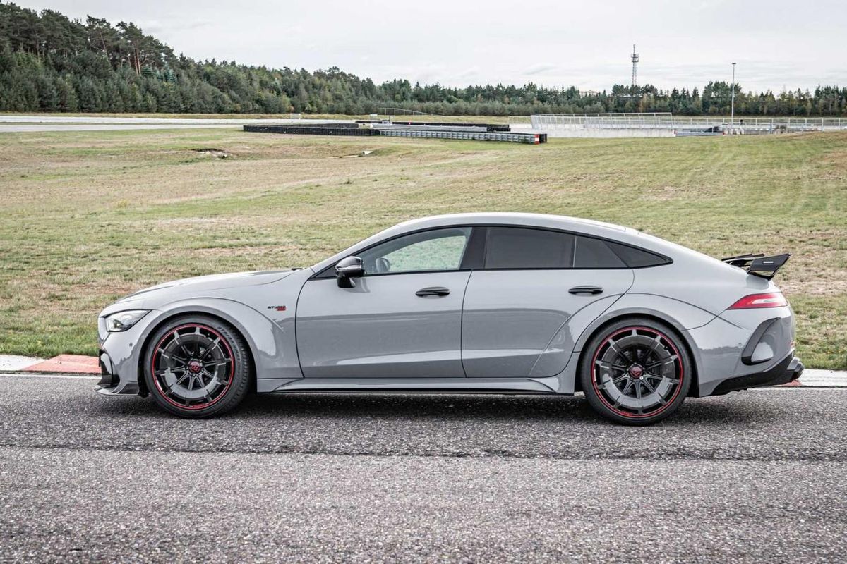 Brabus Amg Gt 63 S Rocket 900 Is A Monster Cars Co Za News Brabus Amg Gt 63 S Rocket 900 Is A Monster Cars Co Za News