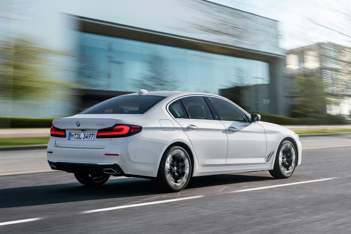BMW 5 Series (2021) Specs & Price