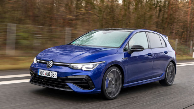 Volkswagen Golf R (2021) International Launch Review