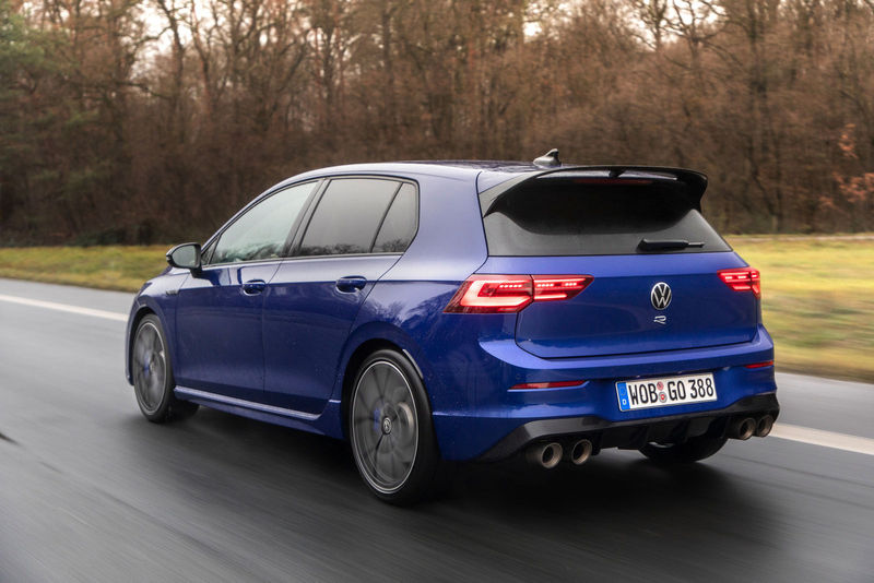 Volkswagen Golf R (2021) International Launch Review