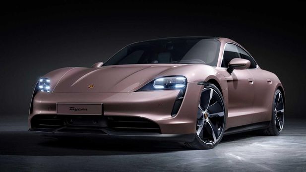 Porsche Taycan loses a motor to become RWD