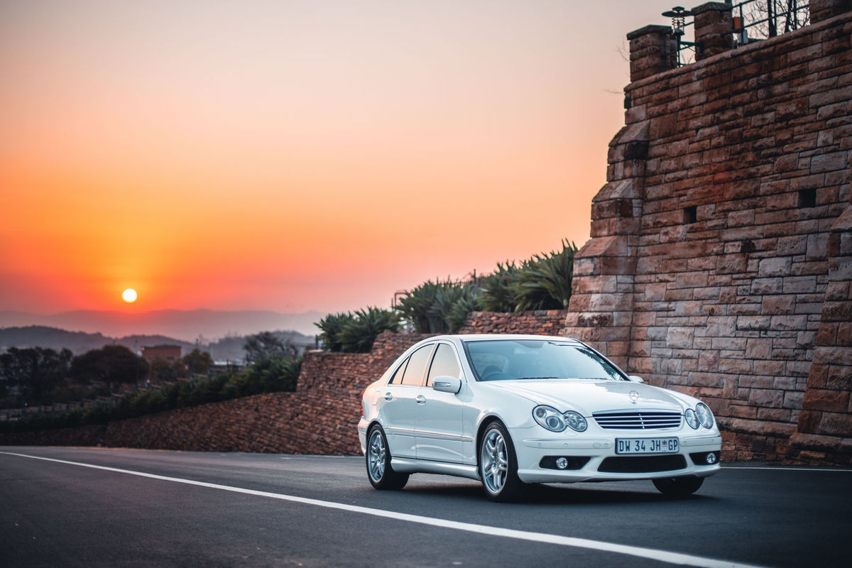 Mercedes c w203 fotografías e imágenes de alta resolución - Alamy