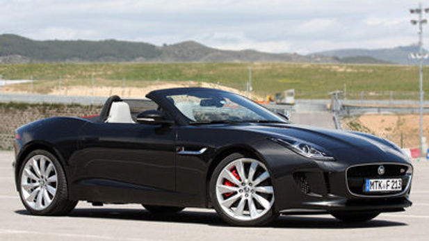 Jaguar F-Type Driving Impression