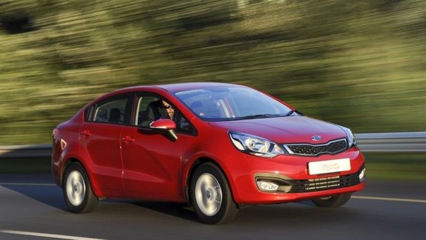 Kia Rio Sedan 1,4 Tec (2012) Driving Impression