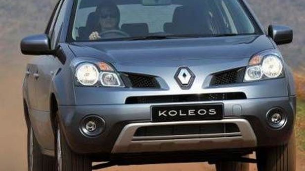 Renault Koleos 2.0 dCi 4×4 Dynamique Premium Driving Impression