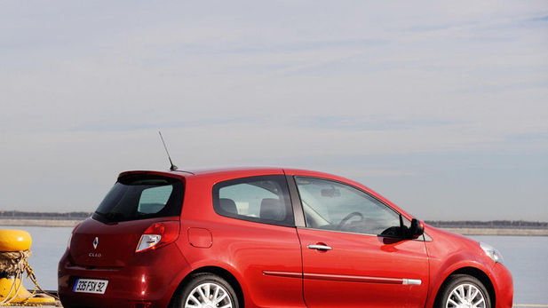 Renault Clio III 1,6 Dynamique (2009) Driving Impression