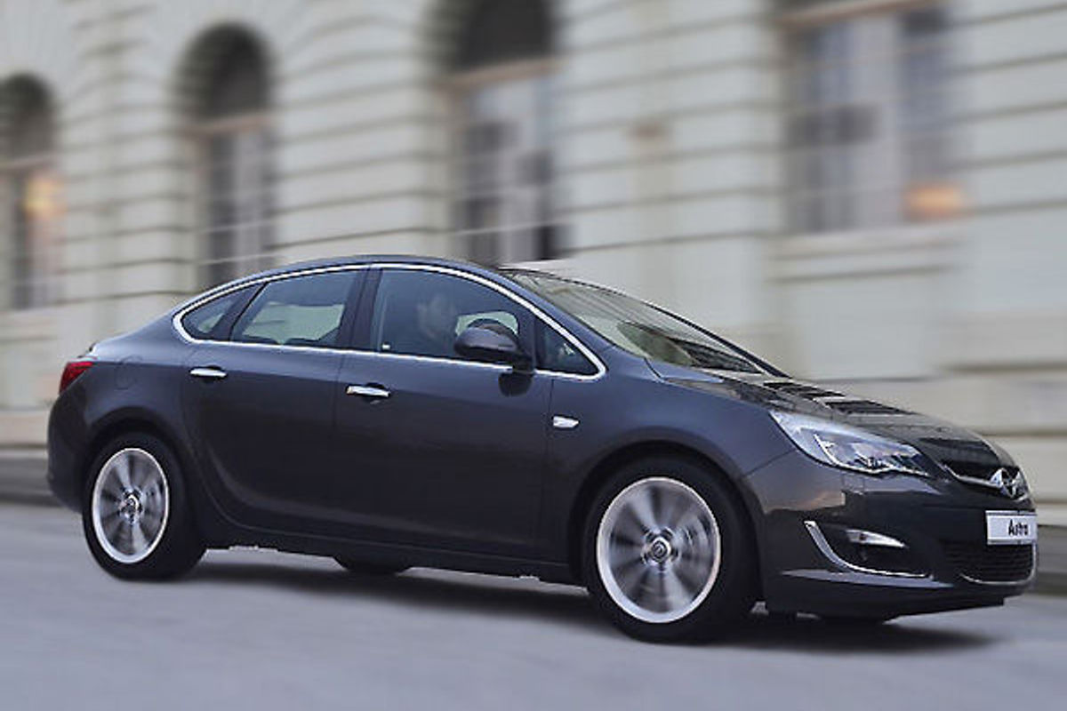 Specs for all Opel Astra J versions