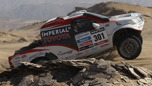Giniel De Villiers and von Zitzewitz fight back at Dakar