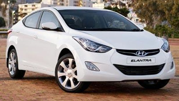 Hyundai Elantra 1,8 GLS named 2012 SA Car of the Year