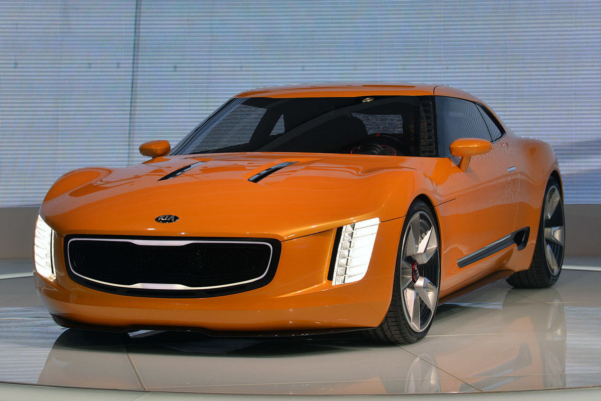 Kia GT4 Stinger Concept Introduced in Detroit