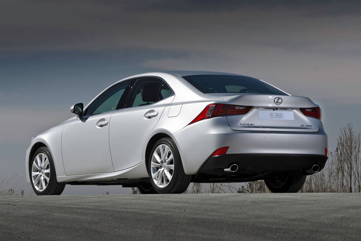 Lexus IS350 Review