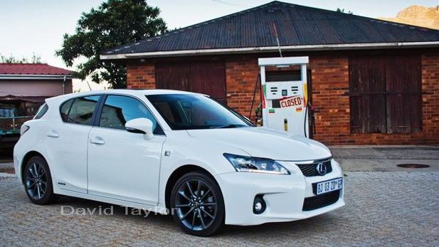 Lexus CT200h F-Sport Review