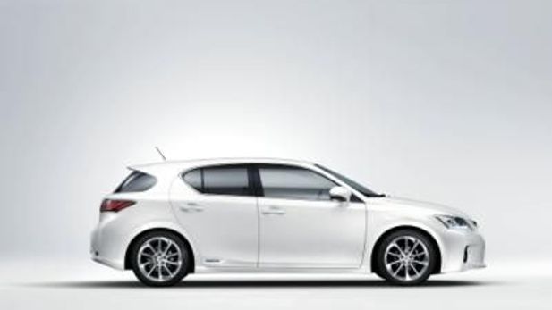 New Lexus CT 200h Premium Compact Hybrid For U.S. Market