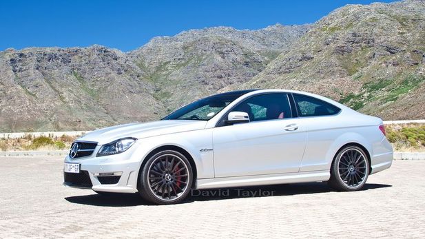 Mercedes-Benz C63 AMG Coupe Review