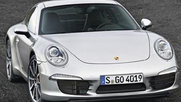 New Porsche 911 Carrera Revealed