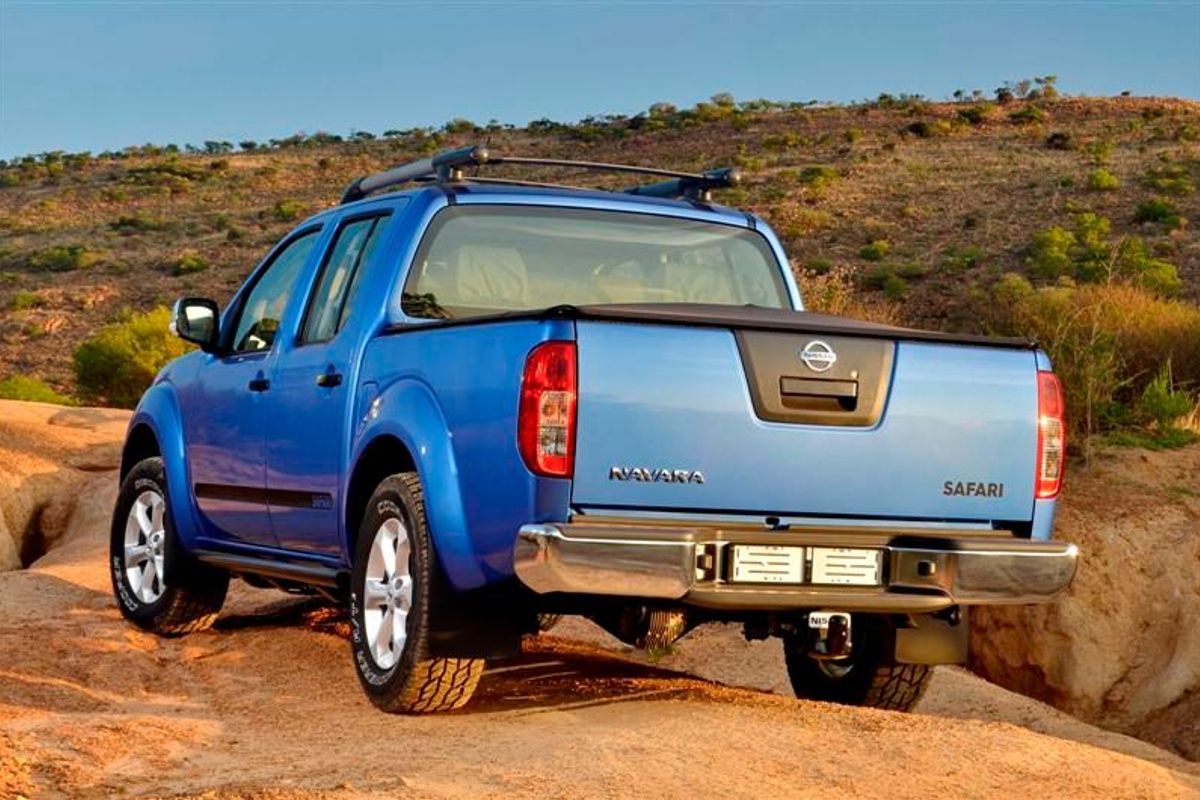 Nissan Navara 2005 Black