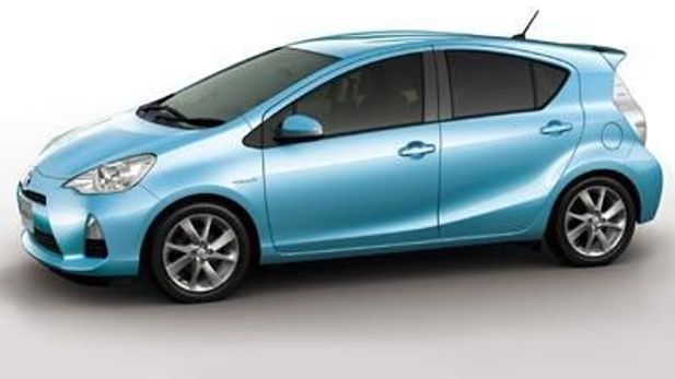 Toyota Prius C revealed in Tokyo