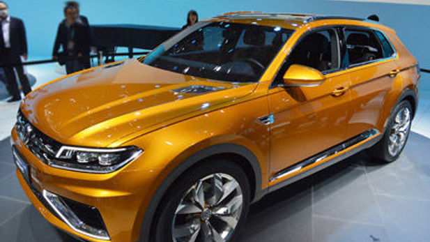 Volkswagen CrossBlue Coupe Hybrid Concept shown