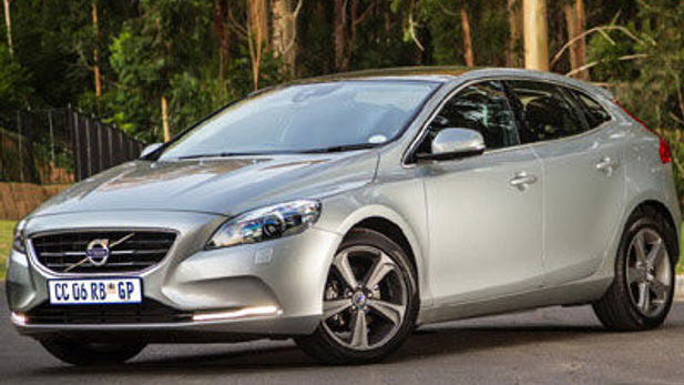 Volvo V40 D2 Elite Review
