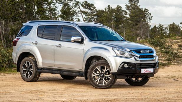 Isuzu MU-X (2020) Review